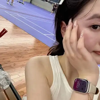 史龙怡